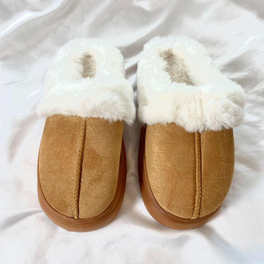 New Unworn Tan Brown Thick Faux Fur Fuzzy Soft Slipper US 6 / 7